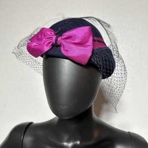 Vintage Sylvia Doeskin Netting Veil Navy Blue Pink Felt Hat Bow Wool Made in USA
